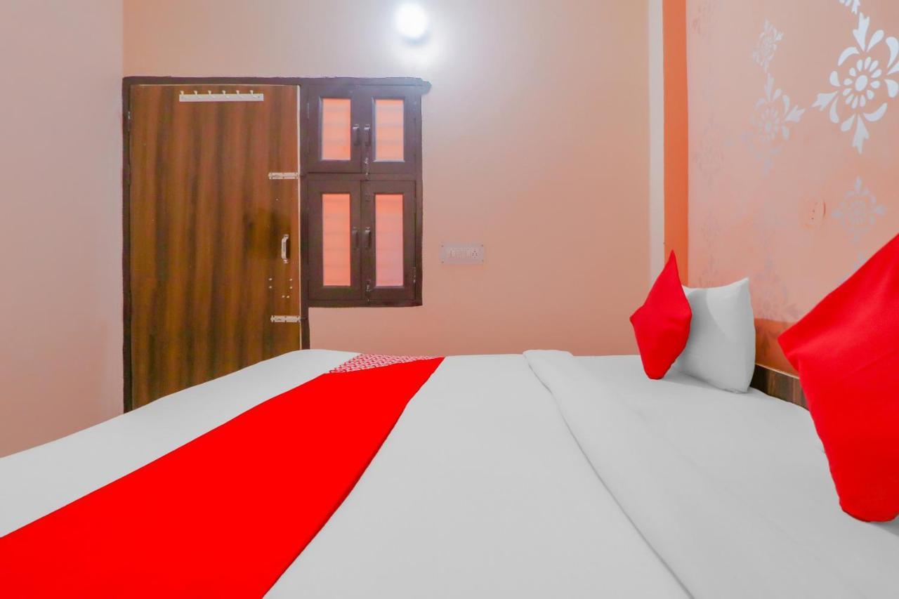 Hotel O Bhardwaj Guest House Garhi Harsaru Exterior foto